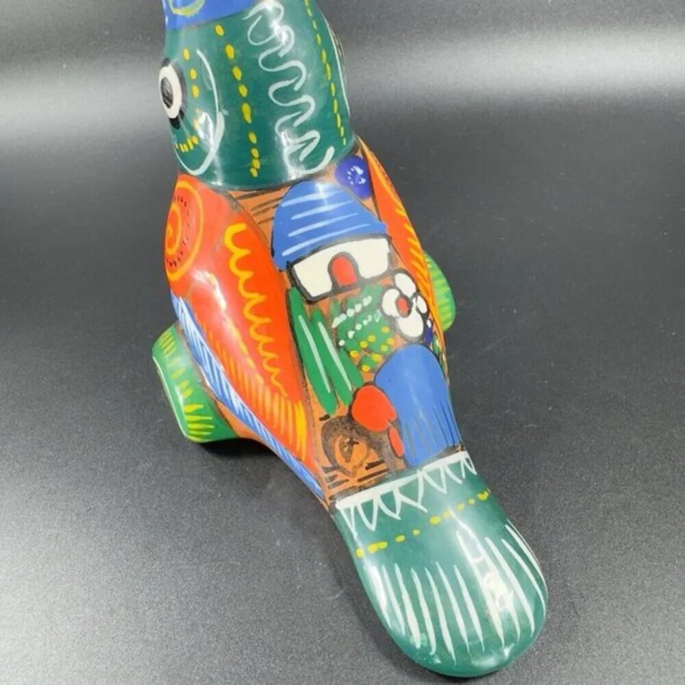 Vintage‎ Mexico Hand Made Pottery RedWare Toucan Bird Hand Painted Decor Figure